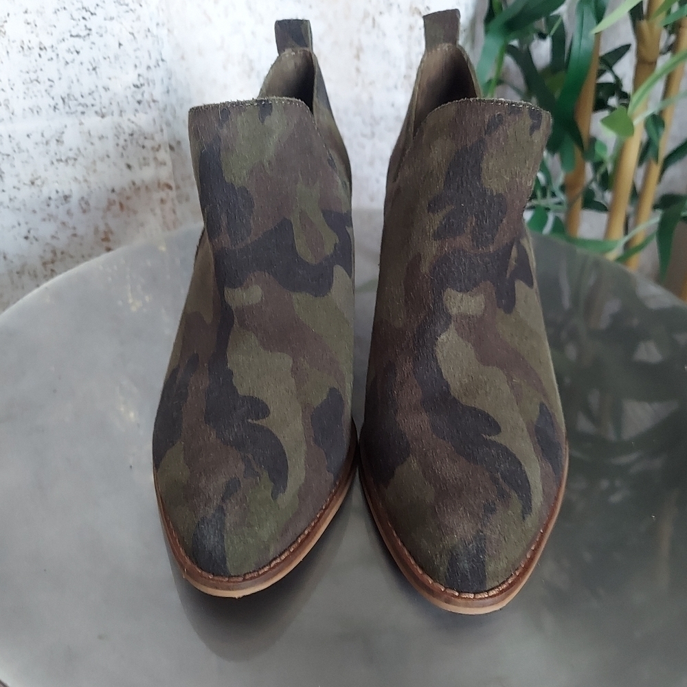 1. STATE Idania Leather Block Heel Olive Camo Suede Bootie Size 5.5 - Picture 5 of 8